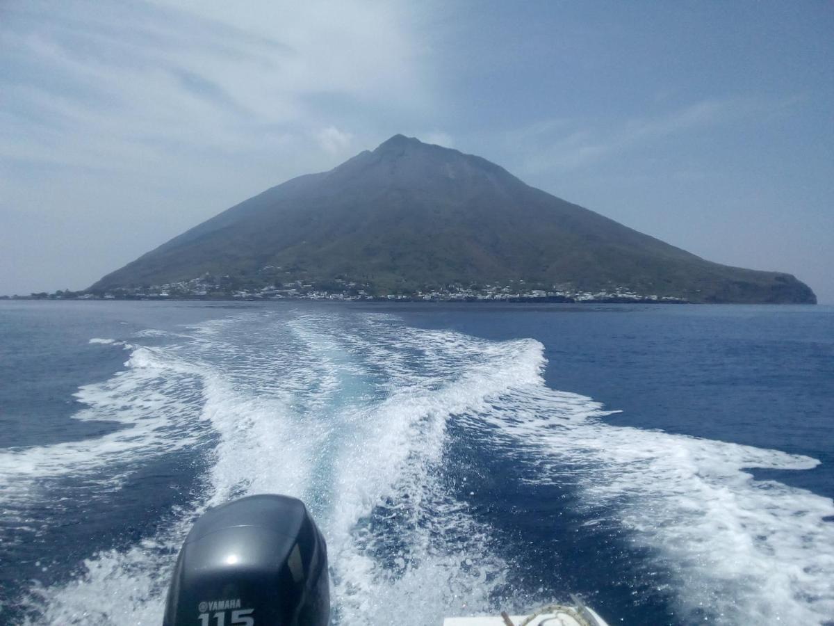 B&B Casa Frank Stromboli Luaran gambar